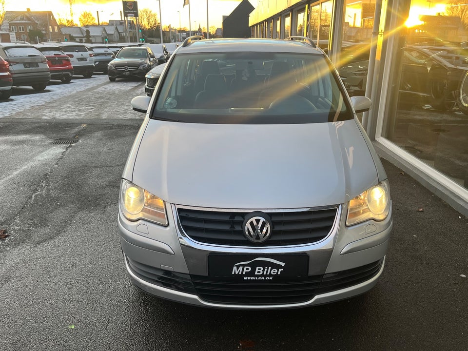 VW Touran 1,9 TDi 105 BlueMotion 7prs 5d