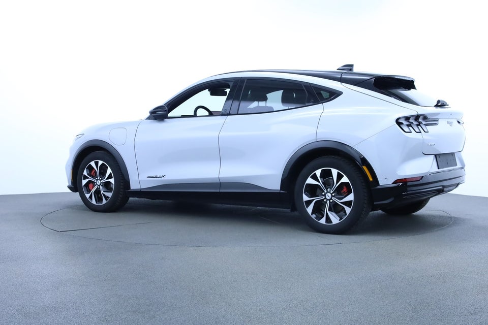 Ford Mustang Mach-E 91 Extended Range AWD 5d