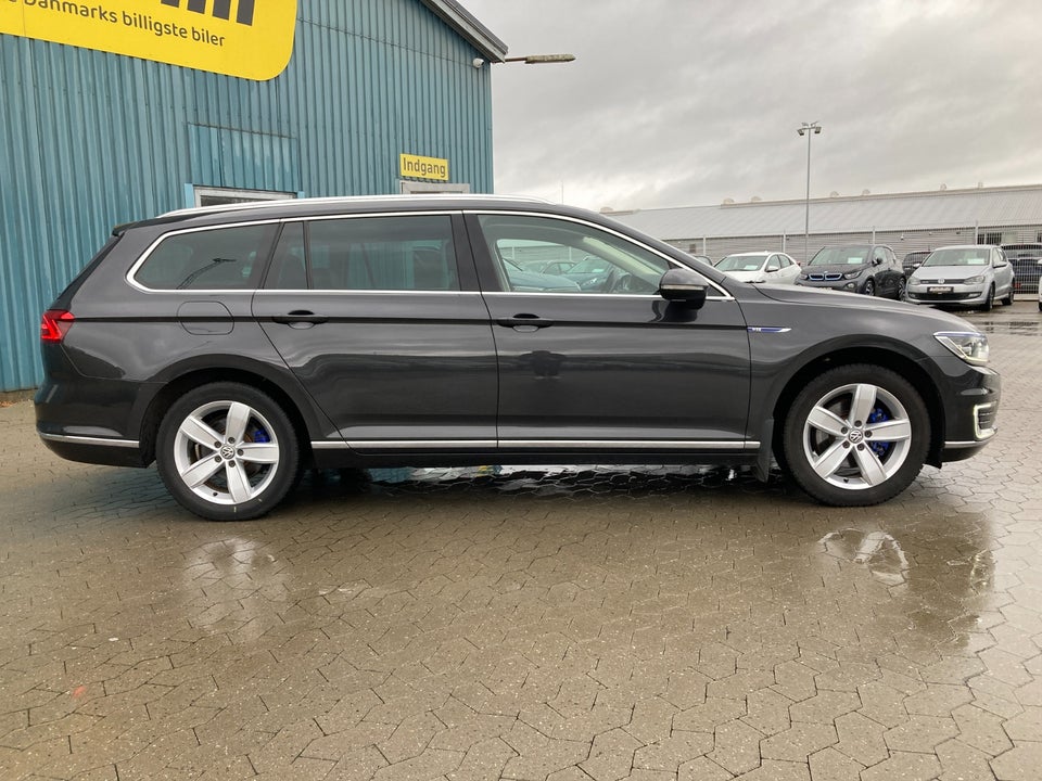 VW Passat 1,4 GTE Variant DSG 5d