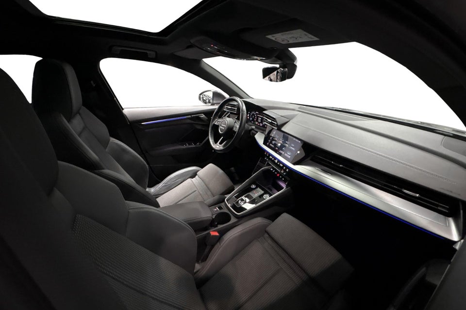 Audi A3 40 TFSi e S-line Sportback S-tr. 5d