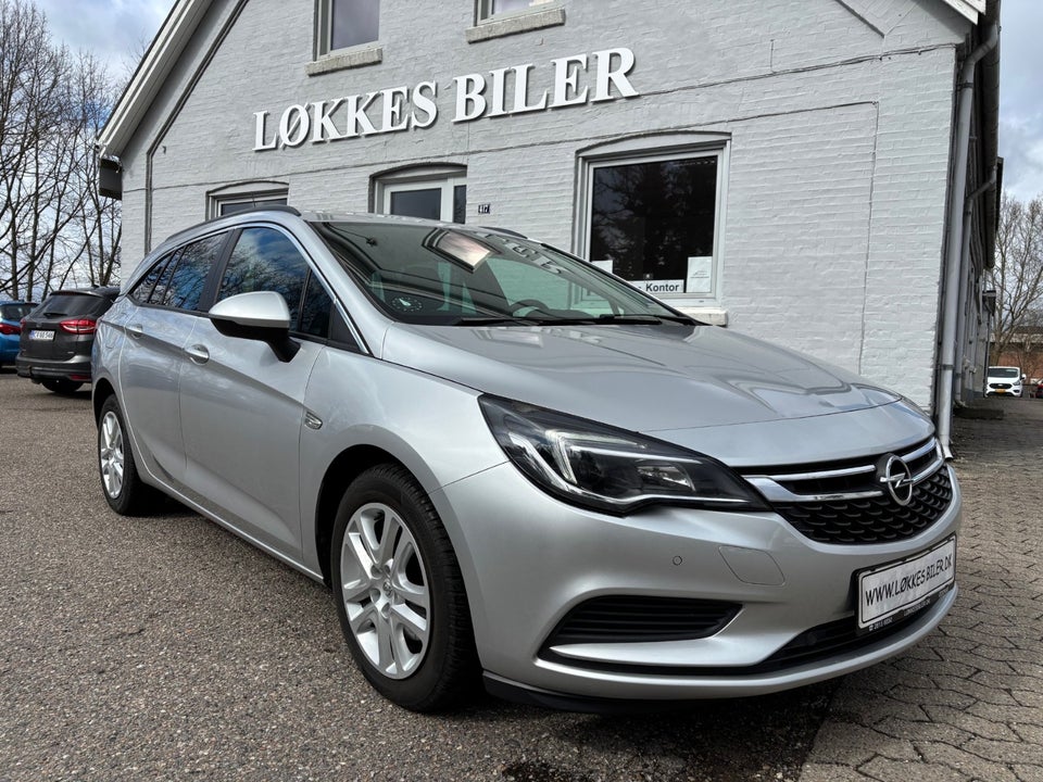 Opel Astra 1,6 CDTi 136 Excite Sports Tourer 5d