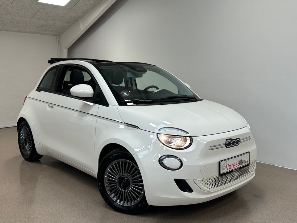 Fiat 500e 42 Icon Cabrio 2d
