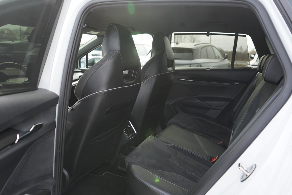 Skoda Enyaq 80 iV Sportline 5d