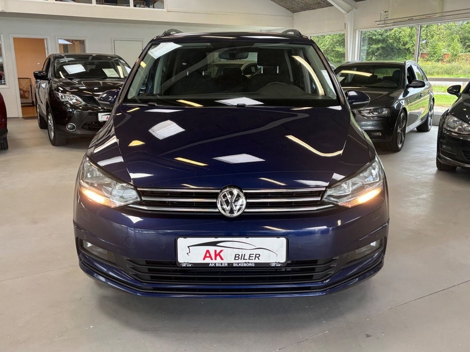 VW Touran 1,6 TDi 115 Highline DSG 7prs 5d