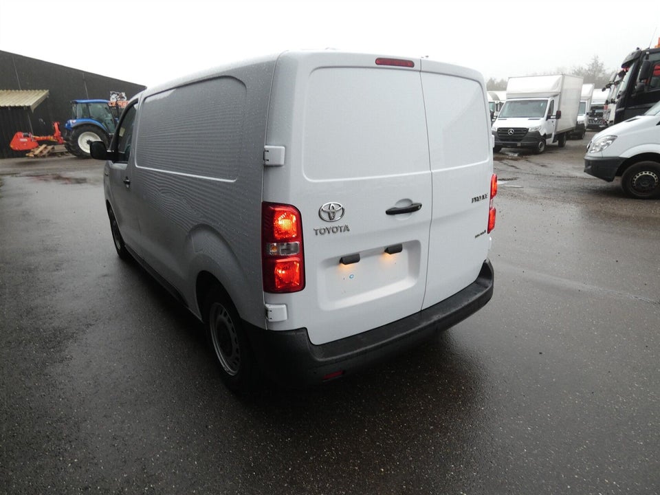 Toyota ProAce 75 Medium Comfort