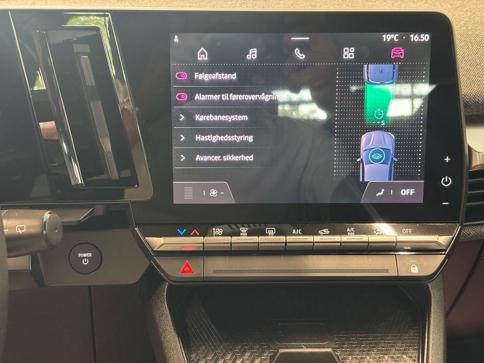 Renault Megane E-Tech 40 Equilibre 5d