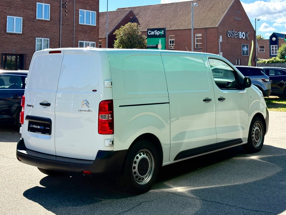 Citroën Jumpy 1,5 BlueHDi 120 L2 MasterLine