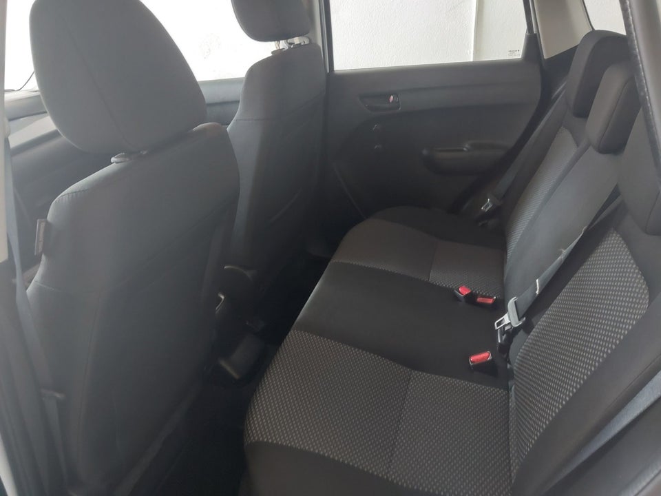 Suzuki Vitara 1,6 Active 5d