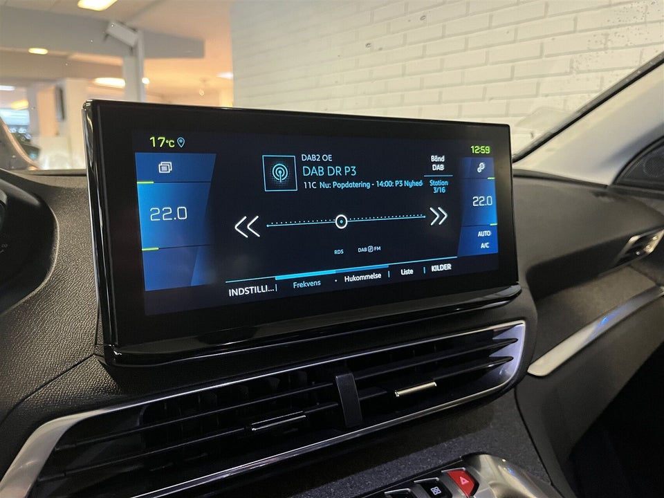 Peugeot 3008 1,6 Hybrid Allure Pack Limited EAT8 5d