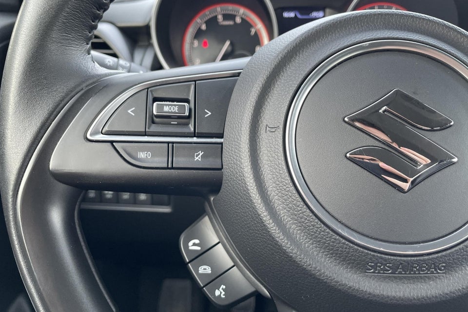 Suzuki Swift 1,2 Dualjet SHVS Exclusive 5d