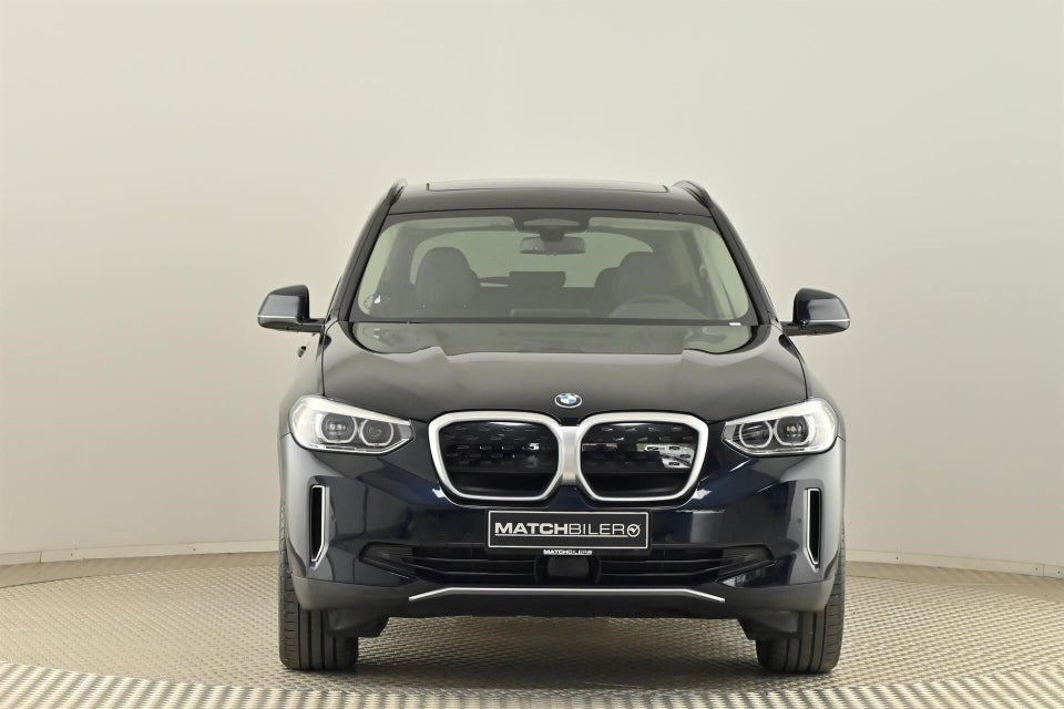 BMW iX3 Charged 5d