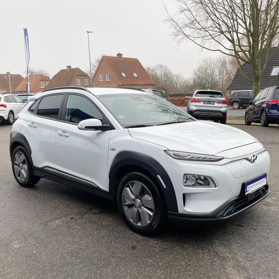 Hyundai Kona 39 EV Advanced 5d