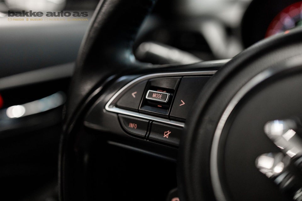 Suzuki Swift 1,0 Boosterjet SHVS Exclusive 5d