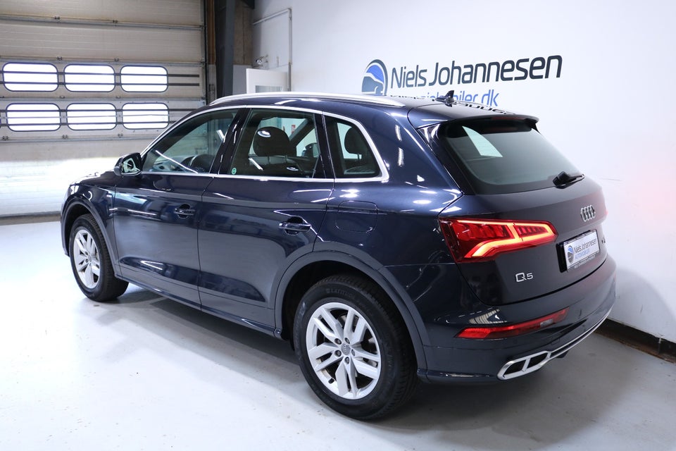Audi Q5 55 TFSi e Sport Prestige Tour quattro S-tr. 5d