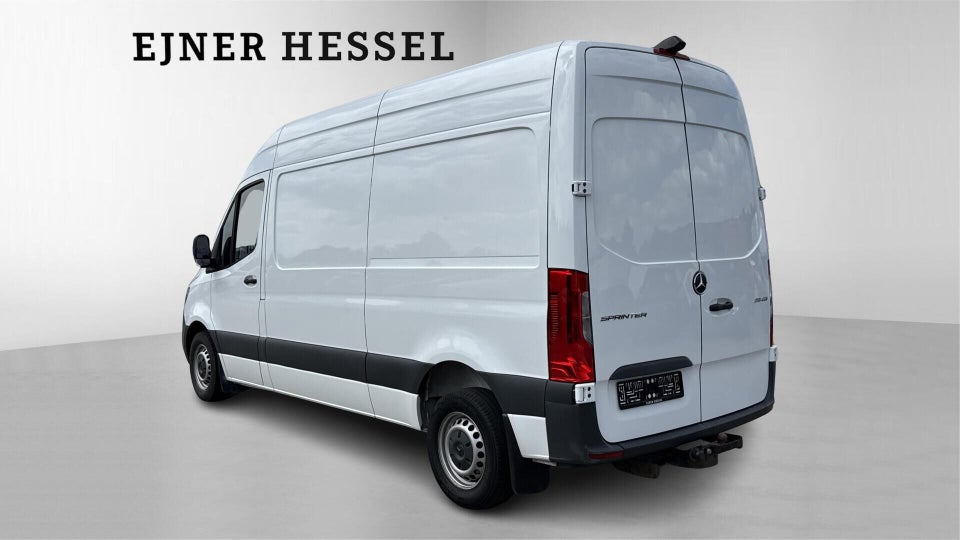 Mercedes Sprinter 215 2,0 CDi A2 Kassevogn aut. FWD