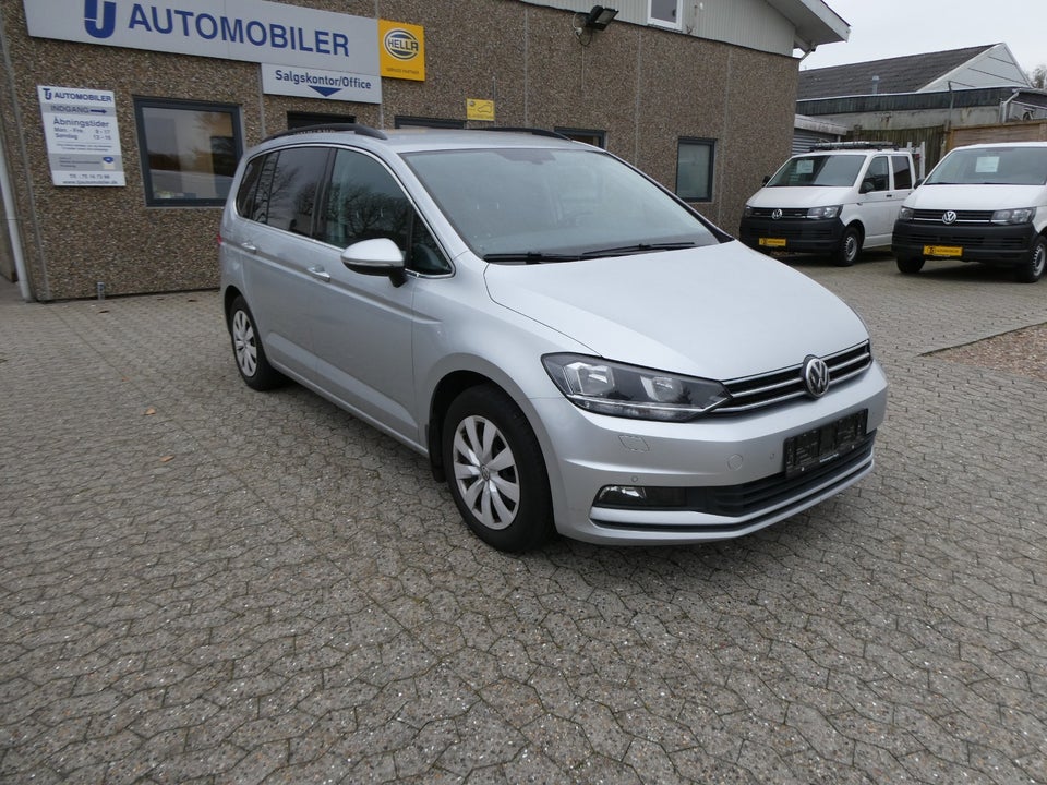 VW Touran 1,6 TDi 115 Comfortline DSG Van 5d