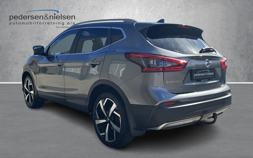 Nissan Qashqai 1,2 Dig-T 115 Tekna 5d