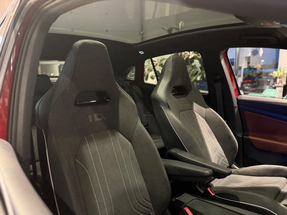 VW ID.5 77 Style+ 5d