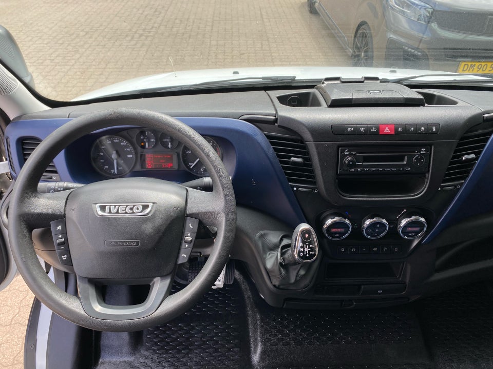 Iveco Daily 3,0 35C18 Alukasse m/lift AG8 2d