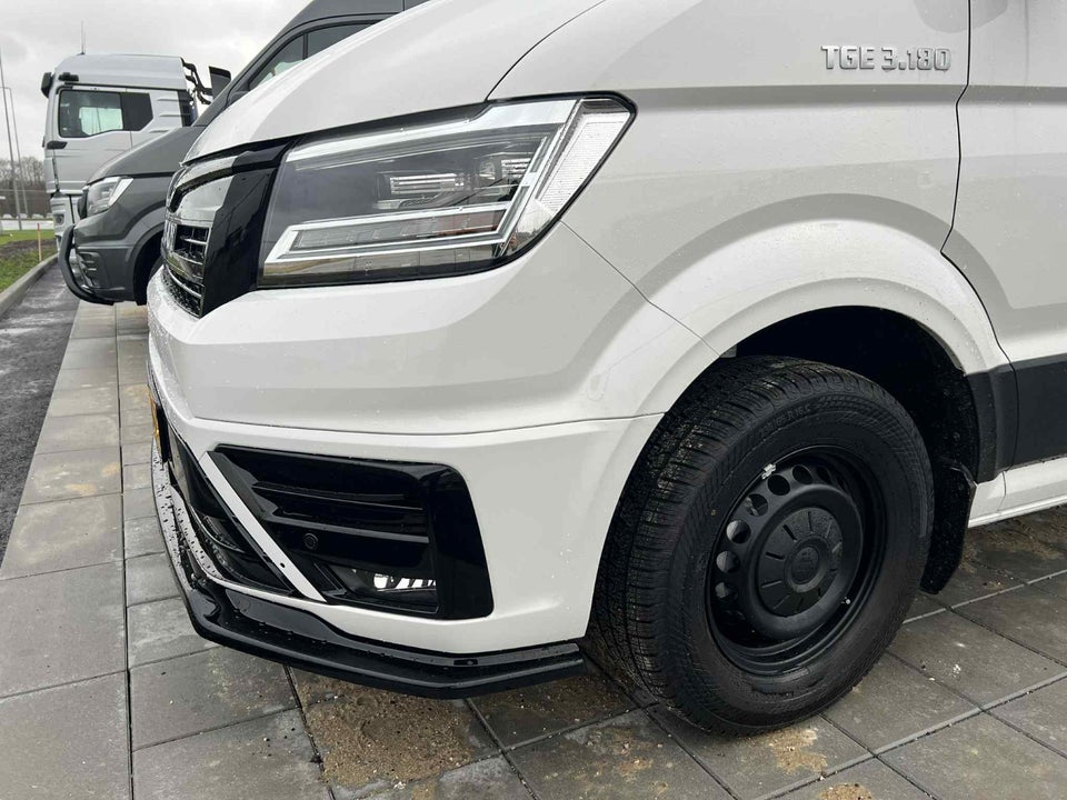 MAN TGE 2,0 3.180 Kassevogn L3H3 aut. FWD