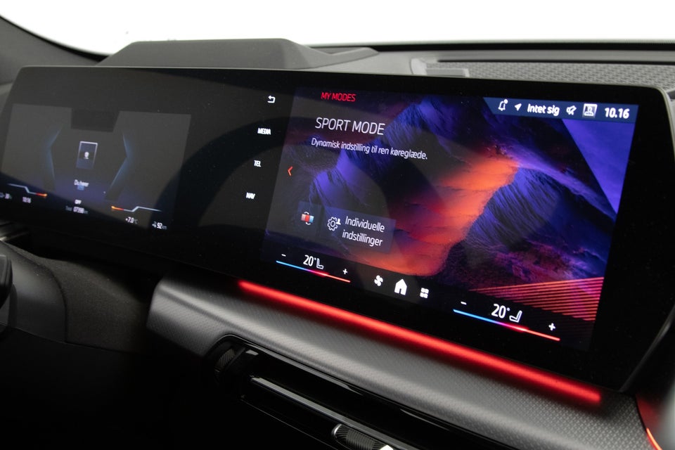 BMW iX2 eDrive20 Fully Charged M-Sport 5d