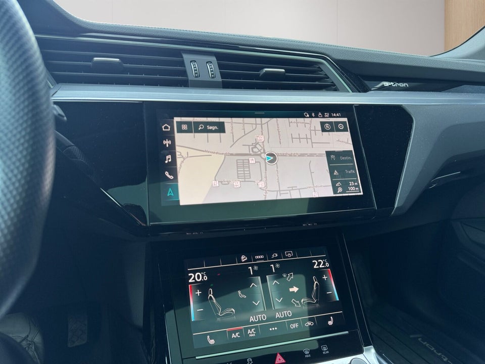 Audi e-tron 55 S-line quattro 5d