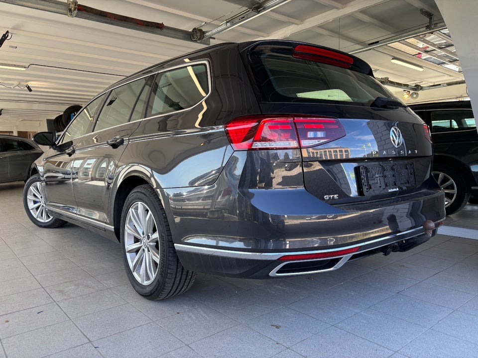 VW Passat 1,4 GTE Variant DSG 5d