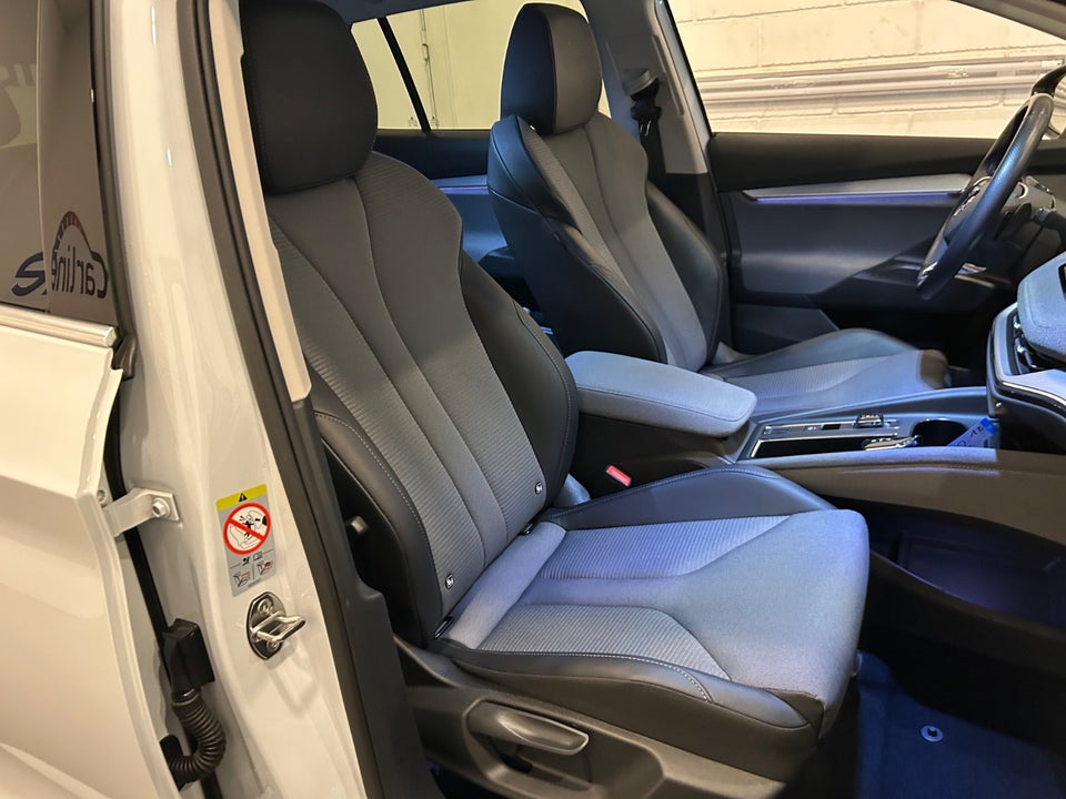 Skoda Enyaq 80 iV Loft 5d