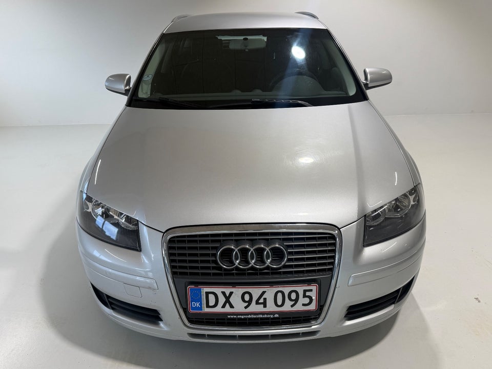 Audi A3 1,6 Ambition Sportback 5d