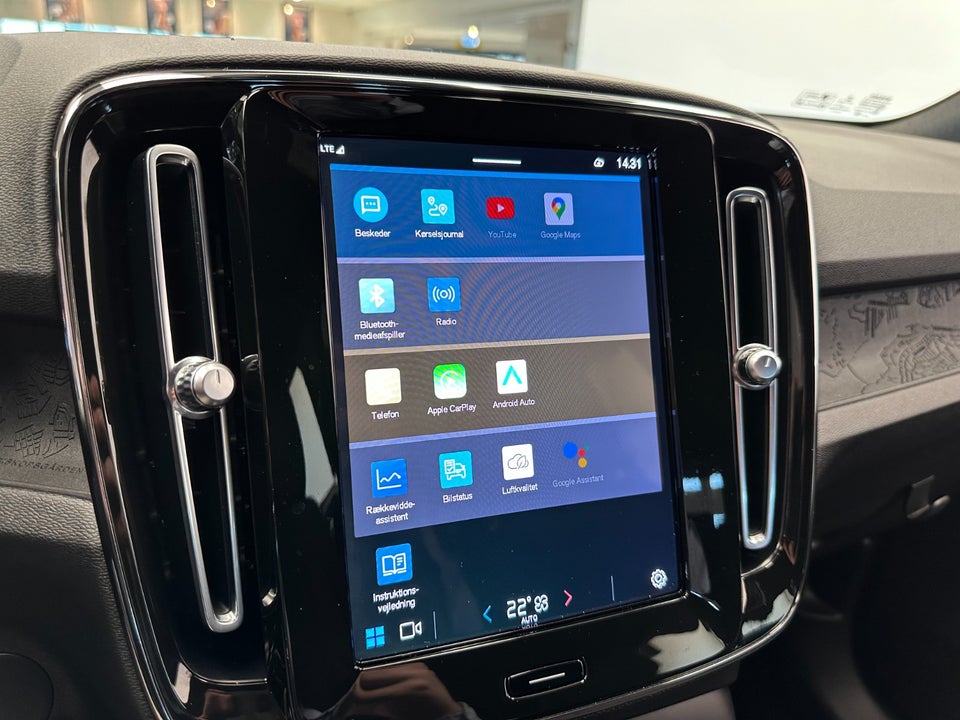 Volvo XC40 P6 ReCharge Plus 5d