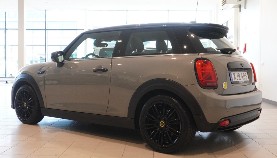 MINI Cooper SE Maximise 3d