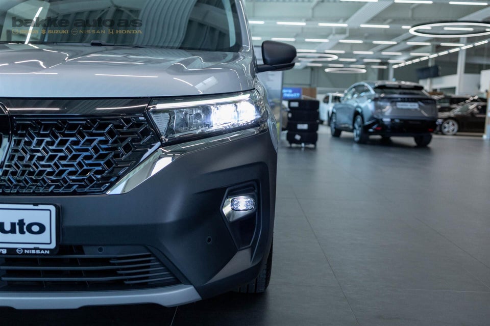 Nissan Townstar 45 N-Connecta L2H1