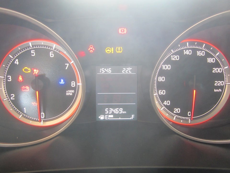 Suzuki Swift 1,2 Dualjet Club 5d
