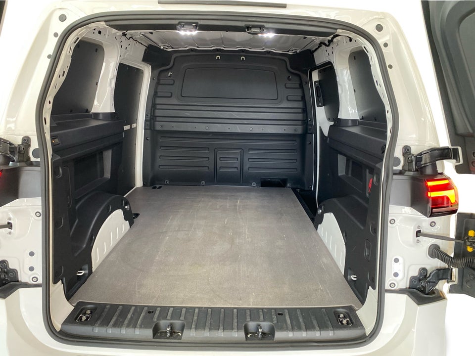 VW ID.Buzz 77 Cargo Pro