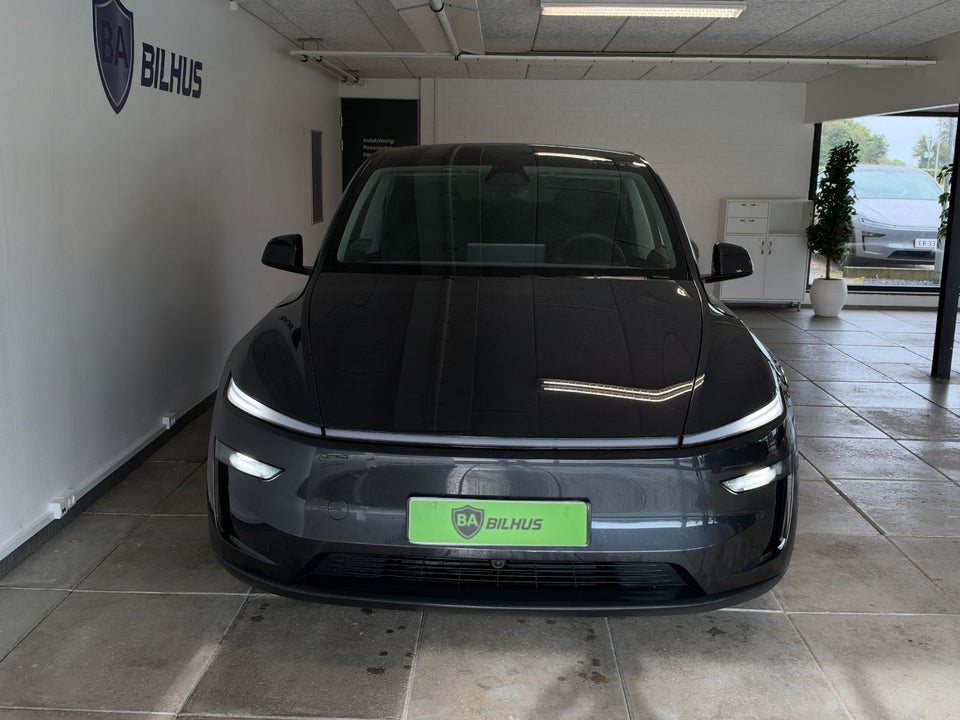 Tesla Model Y Premium Long Range RWD 5d