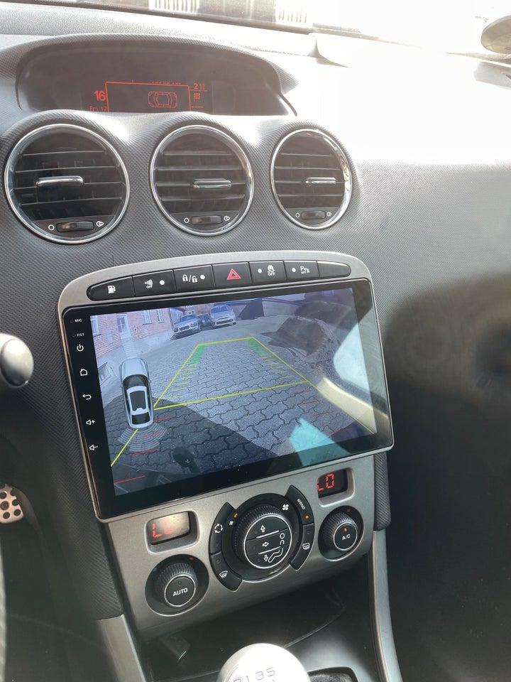 Peugeot 308 1,6 HDi 112 Sportium SW 7prs 5d