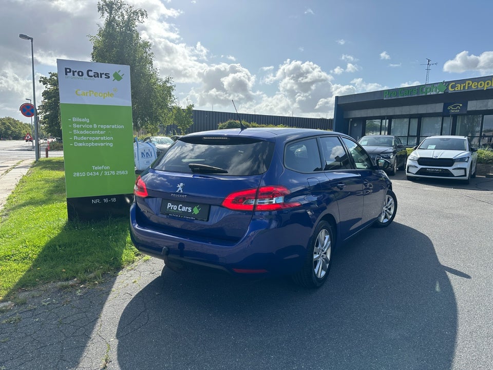 Peugeot 308 1,2 e-THP 130 Selection Sky SW 5d