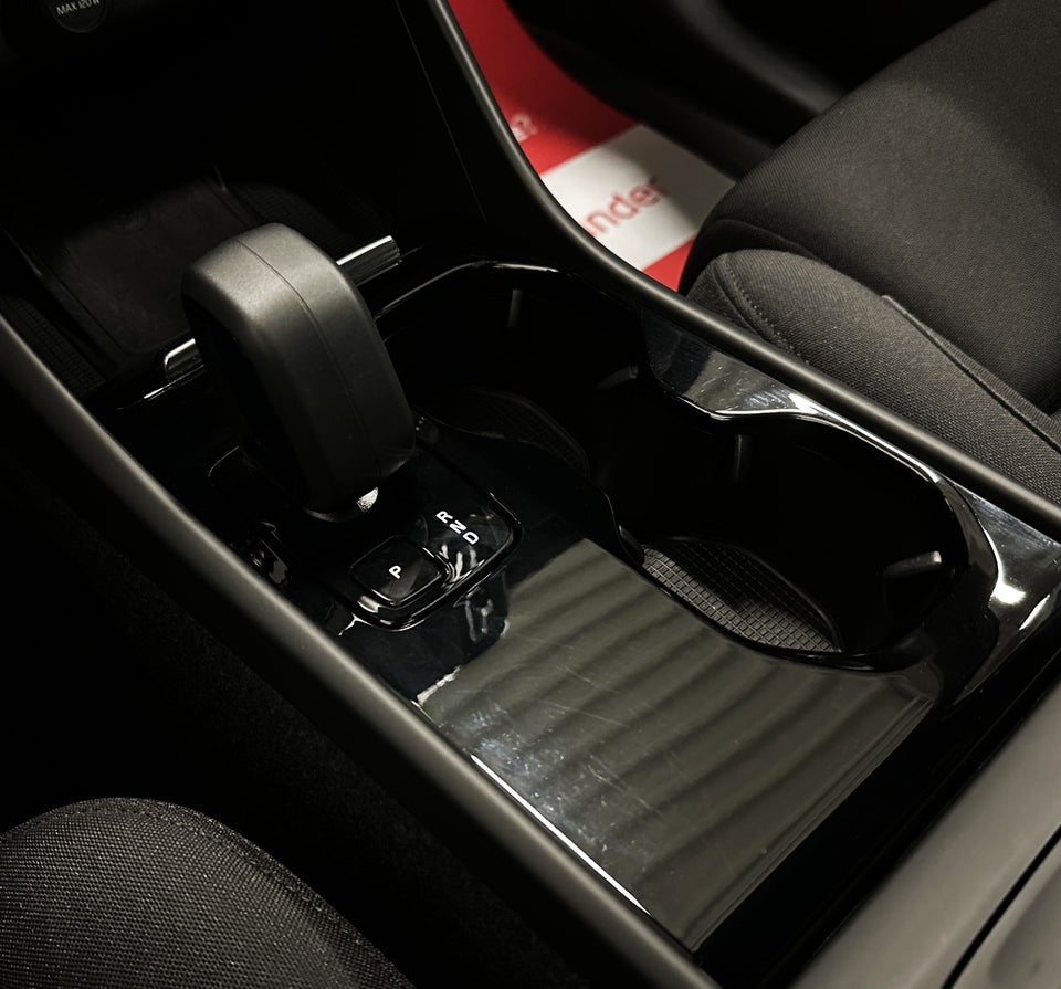 Volvo XC40 ReCharge Extended Range Plus 5d