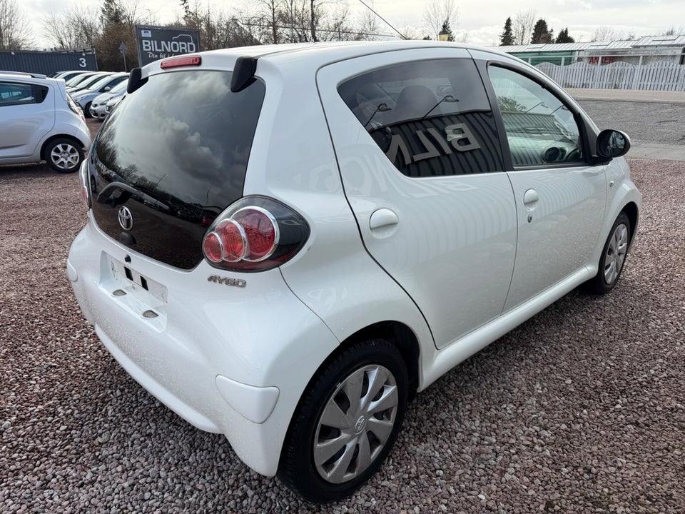 Toyota Aygo 1,0 VVT-i T2 Air Connect 5d