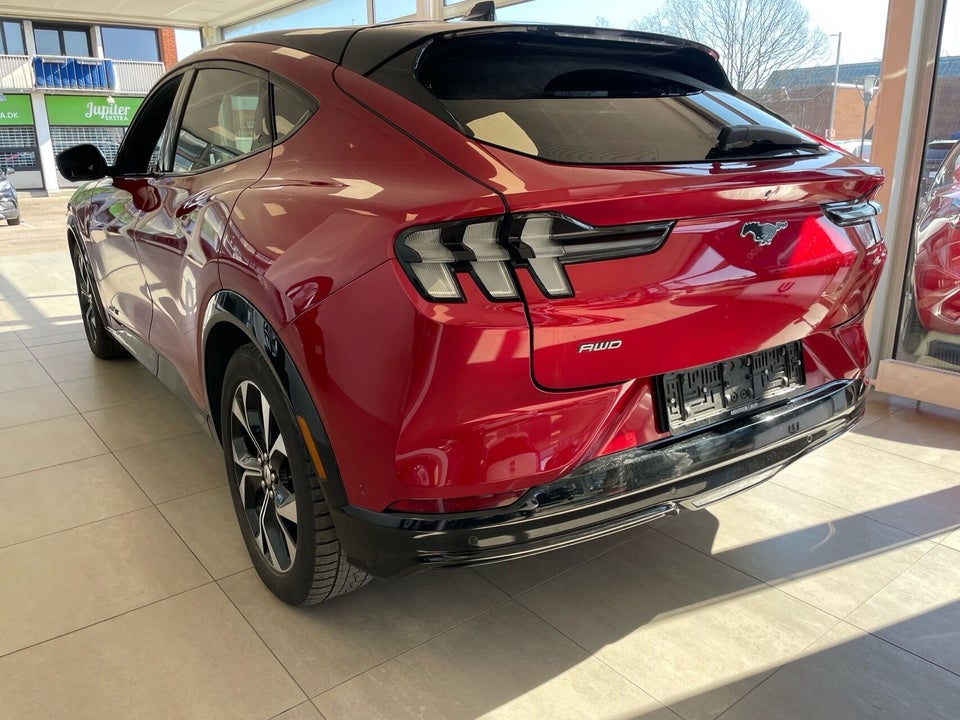 Ford Mustang Mach-E 91 Premium Extended Range AWD 5d