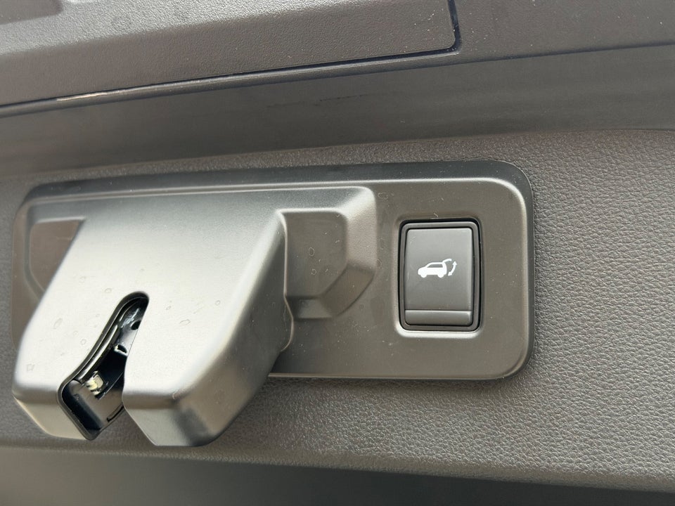 Renault Scenic E-Tech 87 Iconic 5d