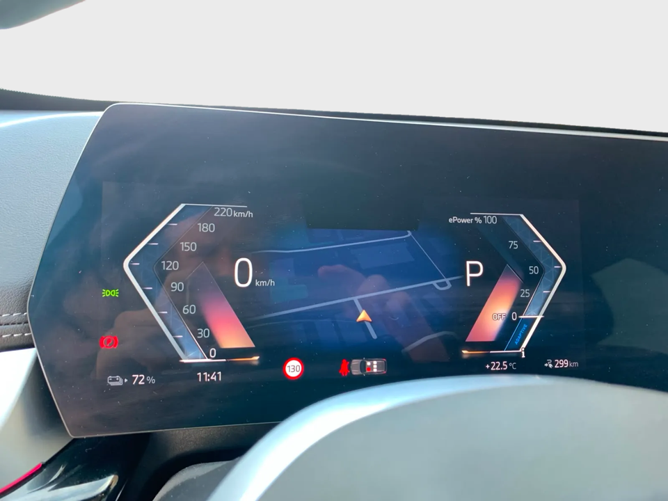 BMW iX1 eDrive20 X-Line 5d