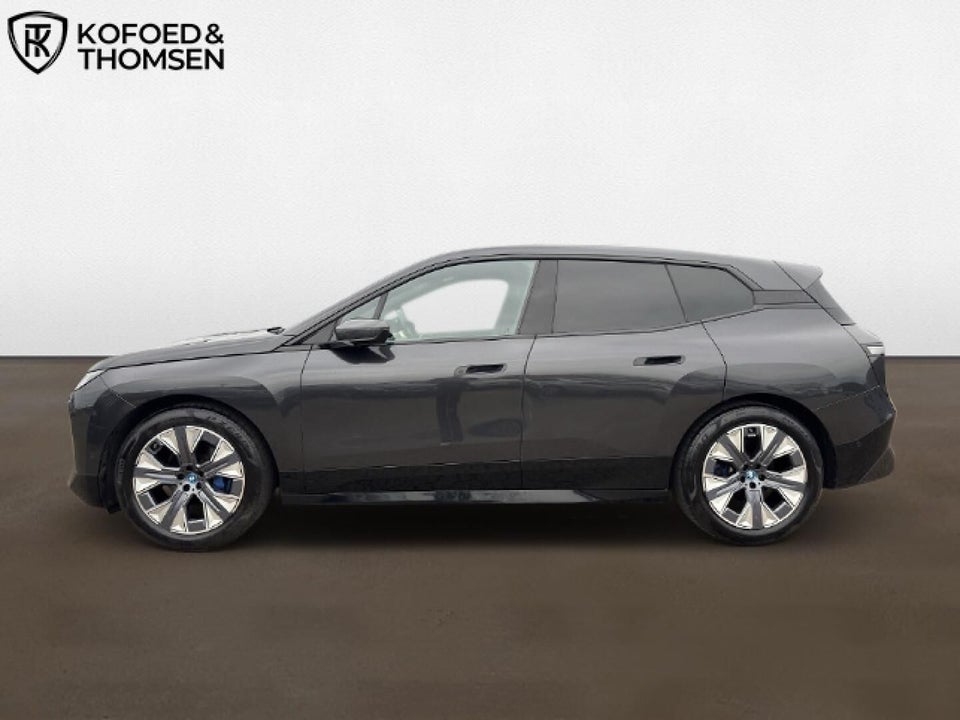 BMW iX xDrive40 5d