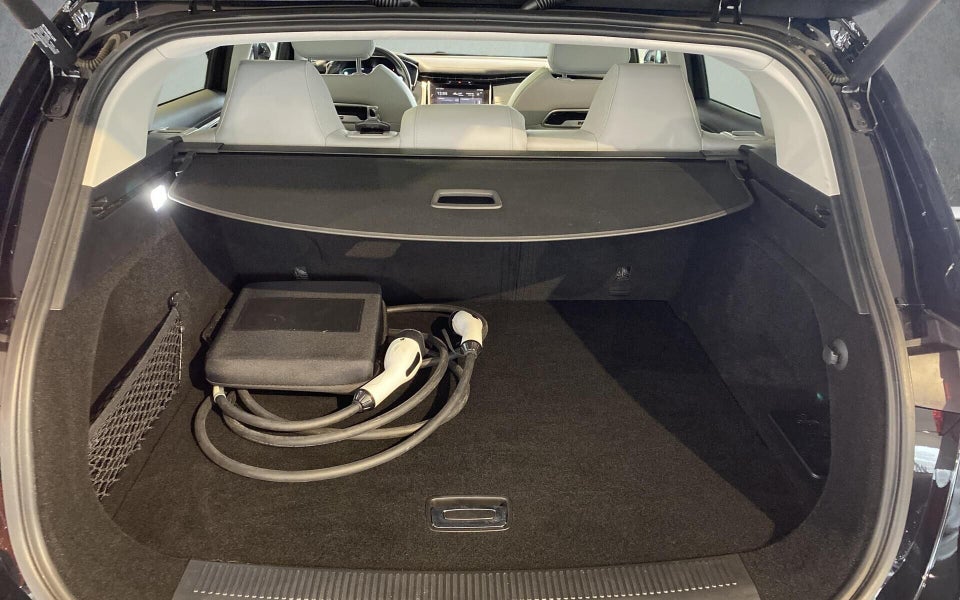 MG Marvel R Luxury 5d