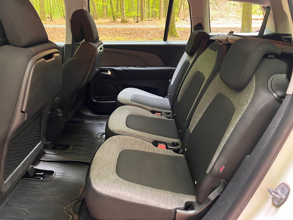 Citroën Grand C4 SpaceTourer 1,2 PureTech 130 Cool 7prs 5d