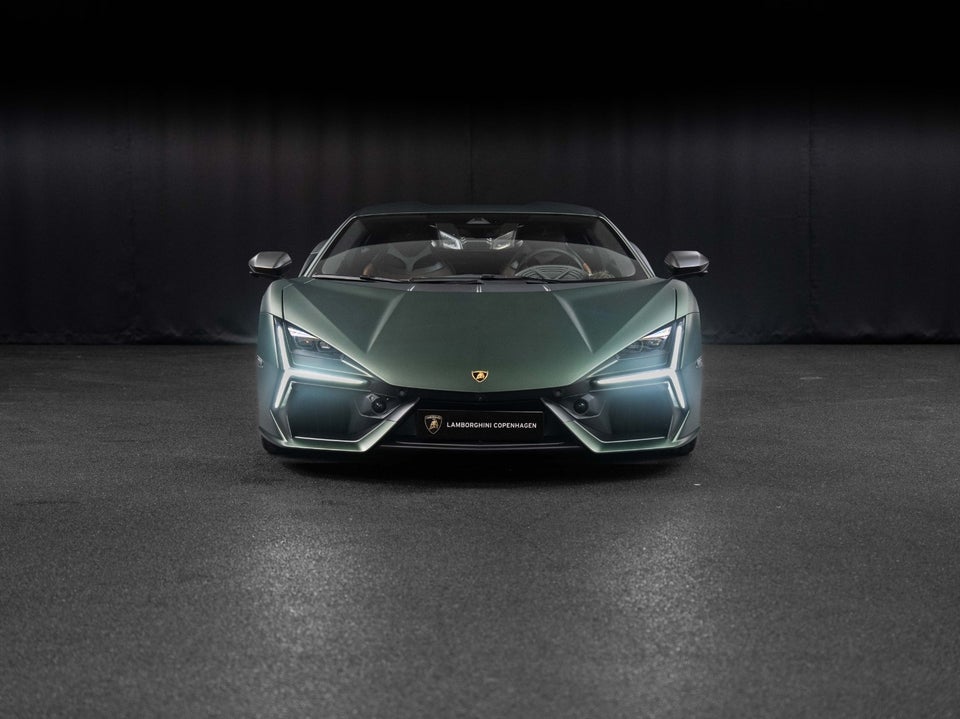 Lamborghini Revuelto 6,5  2d