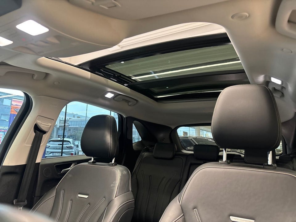 Ford Kuga 2,5 PHEV Vignale CVT 5d