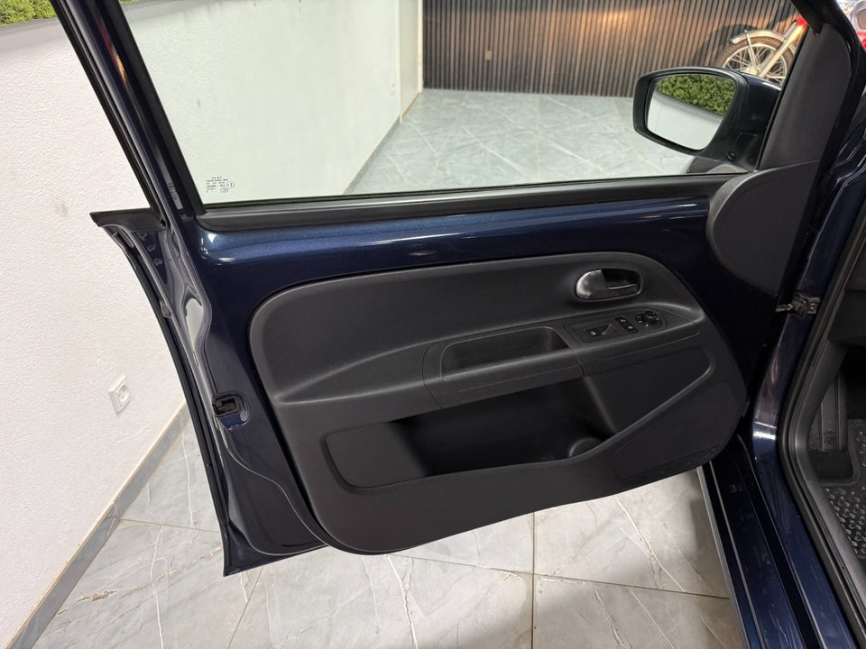 VW Up! 1,0 60 Club Up! BMT 5d