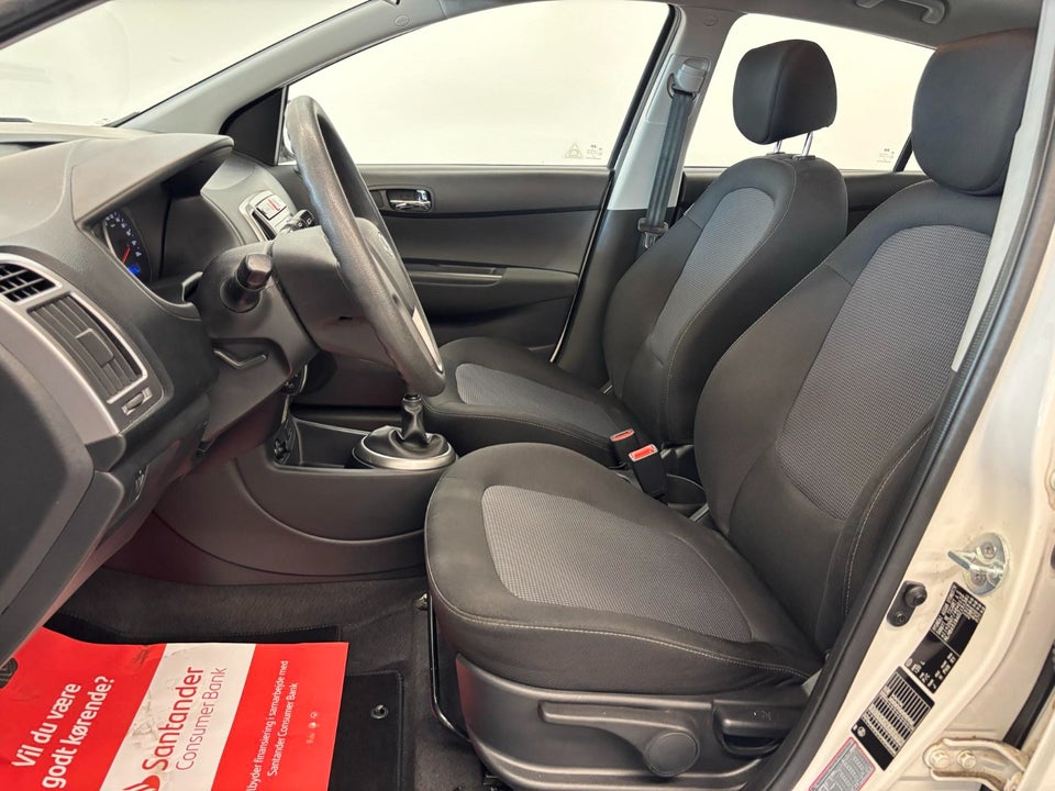 Hyundai i20 1,25 Comfort 5d