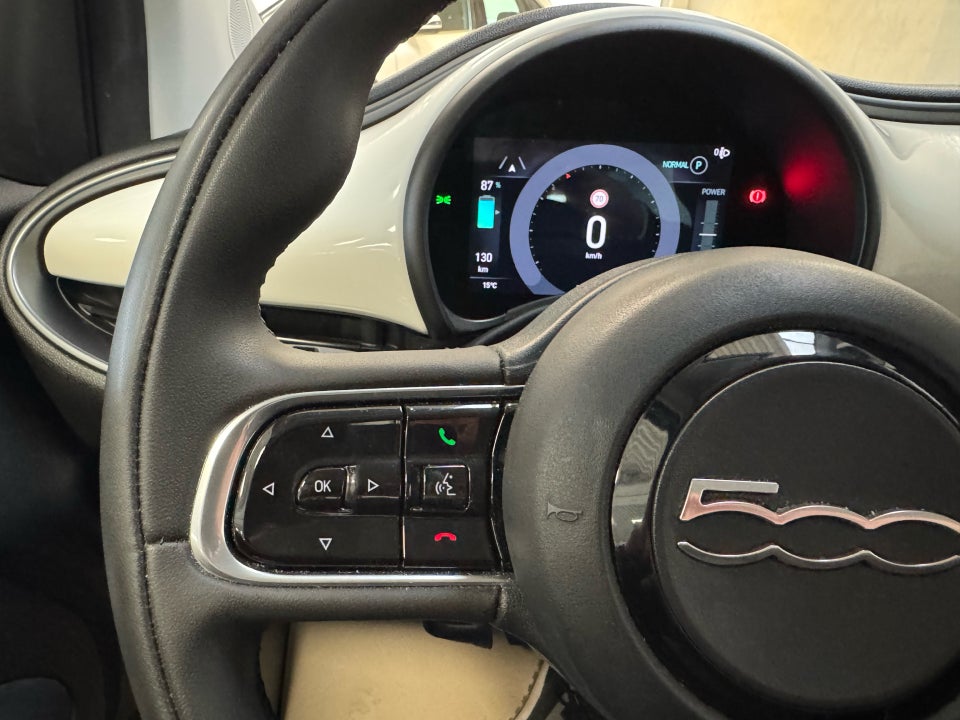 Fiat 500e 24 Icon 3d